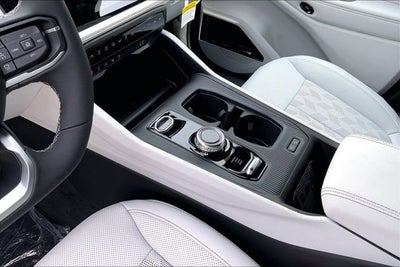 2026 Jeep Cherokee Overland