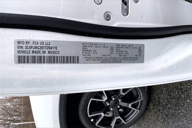 2026 Jeep Cherokee Overland