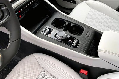 2026 Jeep Cherokee Overland