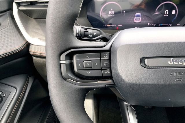2026 Jeep Cherokee Overland