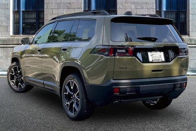 2026 Jeep Cherokee Overland