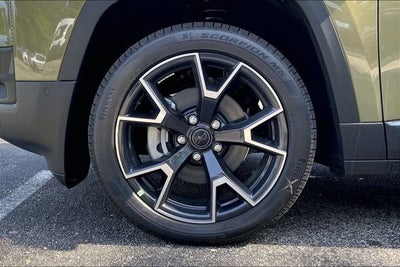 2026 Jeep Cherokee Overland