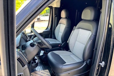 2026 RAM ProMaster Cargo Van Tradesman