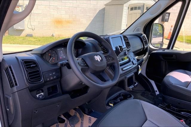 2026 RAM ProMaster Cargo Van Tradesman