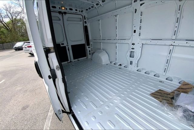 2026 RAM ProMaster Cargo Van Tradesman