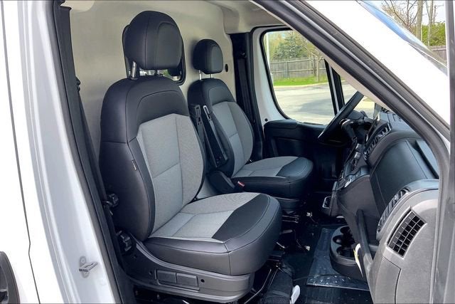 2026 RAM ProMaster Cargo Van Tradesman