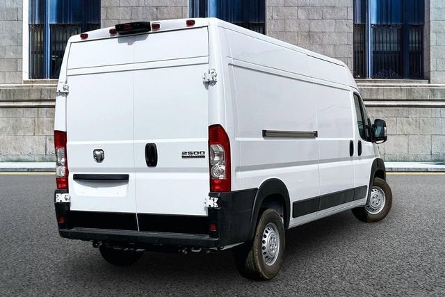 2026 RAM ProMaster Cargo Van Tradesman