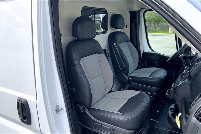 2026 RAM ProMaster Cargo Van Tradesman