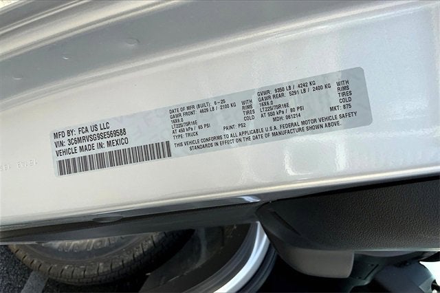 2025 RAM ProMaster Cargo Van Tradesman