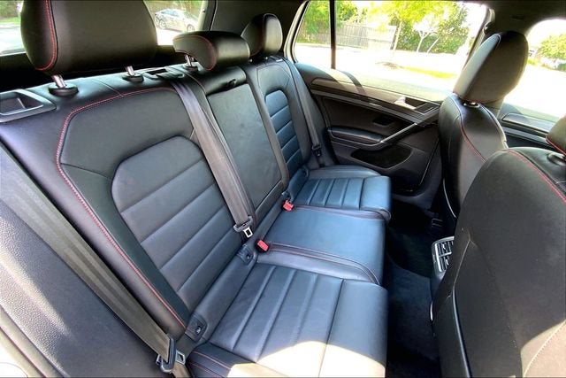 2018 Volkswagen Golf GTI SE