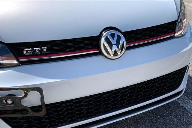 2018 Volkswagen Golf GTI SE