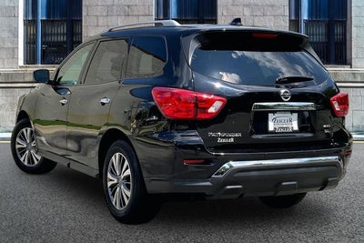 2019 Nissan Pathfinder SL