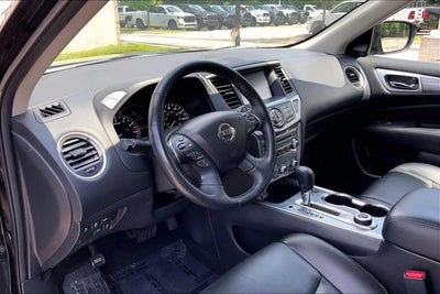 2019 Nissan Pathfinder SL