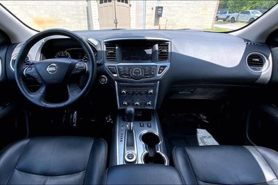 2019 Nissan Pathfinder SL