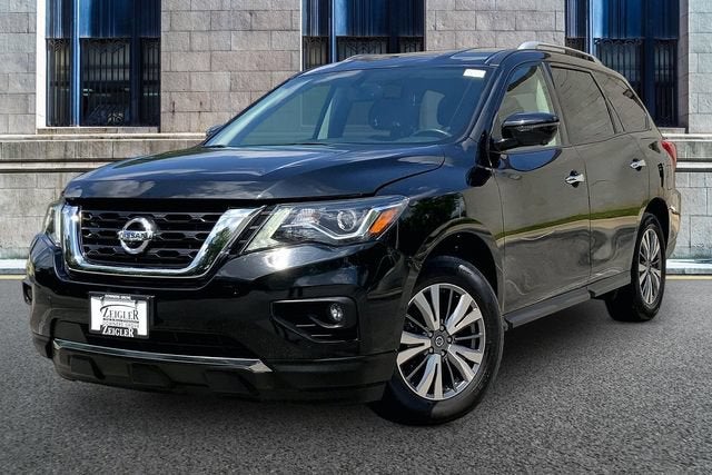2019 Nissan Pathfinder SL