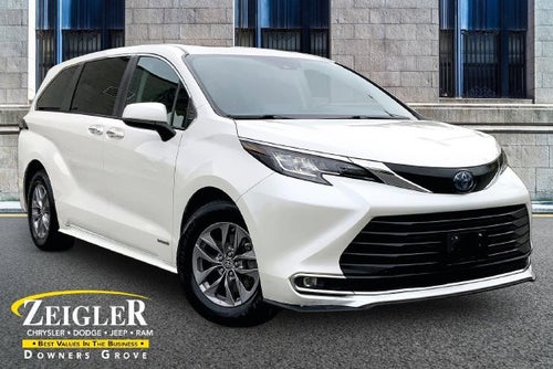 2021 Toyota Sienna XLE