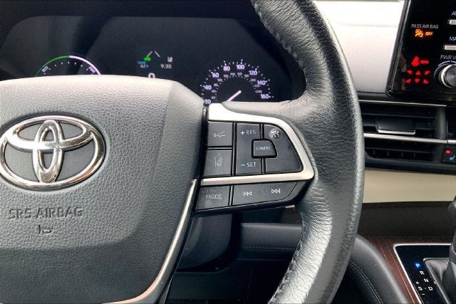 2021 Toyota Sienna XLE