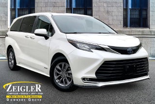 2021 Toyota Sienna XLE