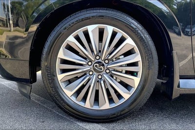 2025 INFINITI QX80 SENSORY