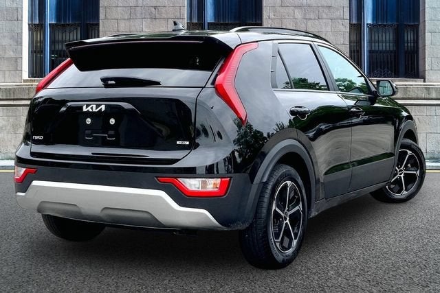 2025 Kia Niro LX