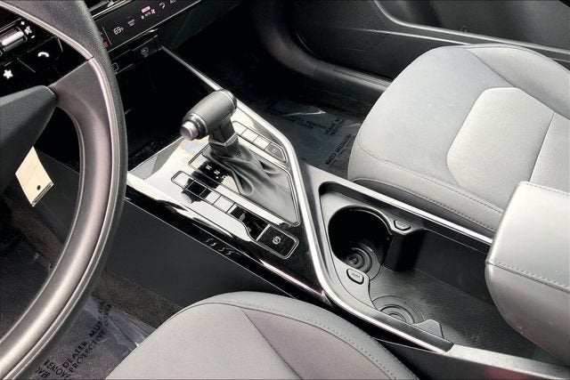 2025 Kia Niro LX
