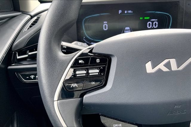 2025 Kia Niro LX