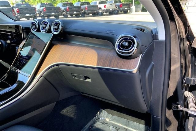 2025 Mercedes-Benz GLC GLC 300