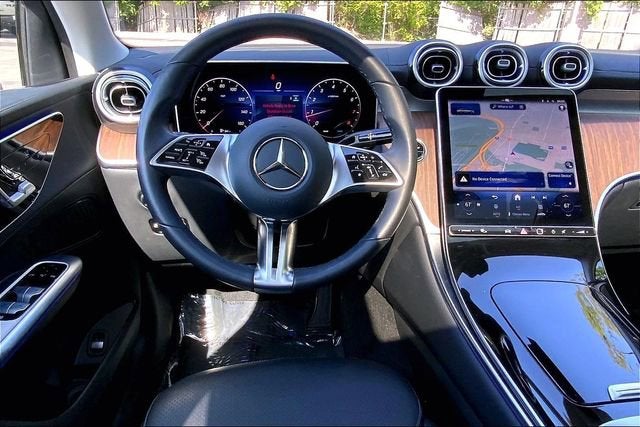 2025 Mercedes-Benz GLC GLC 300