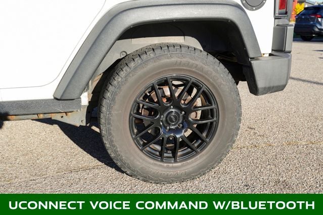 2013 Jeep Wrangler Unlimited Sport Uconnect Voice Command w/Bluetooth