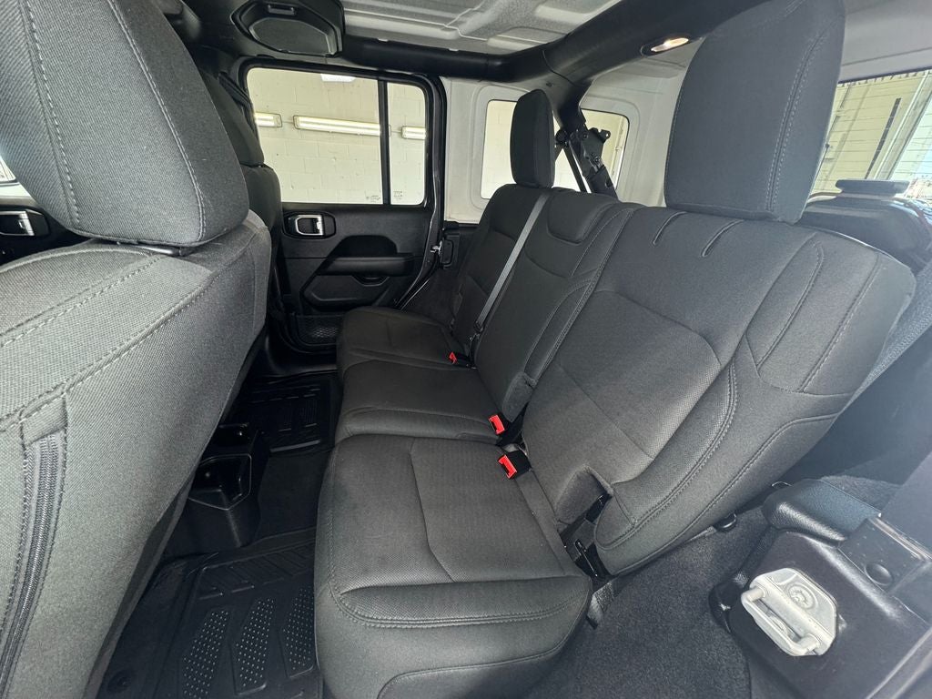 2021 Jeep Wrangler Unlimited Sahara Cold Weather Group