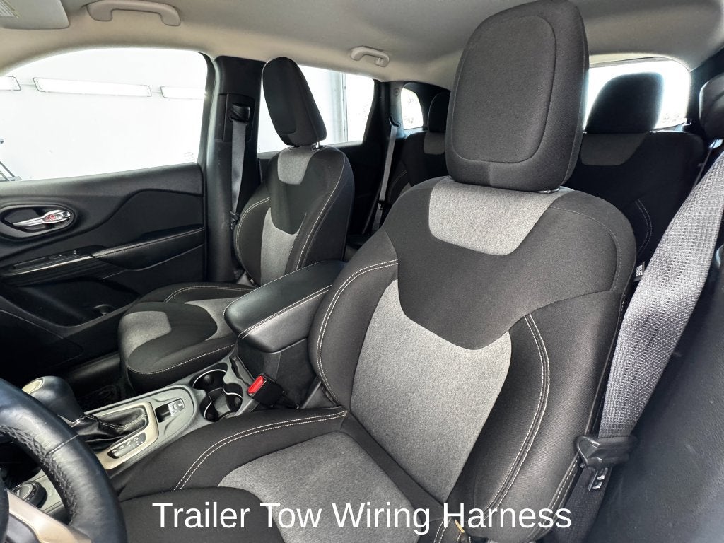2014 Jeep Cherokee Sport