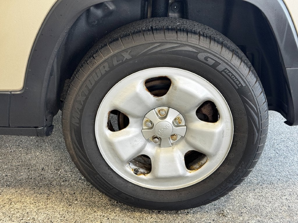 2014 Jeep Cherokee Sport