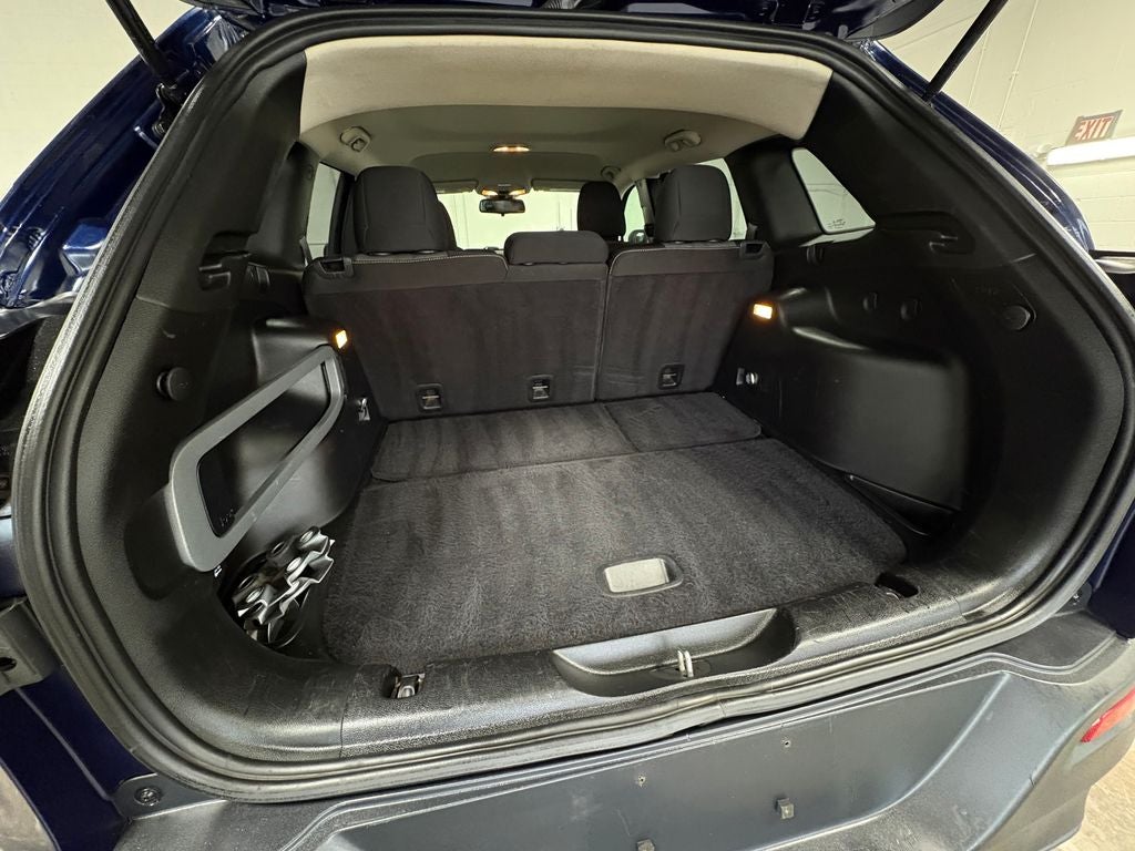 2015 Jeep Cherokee Sport Remote keyless entry