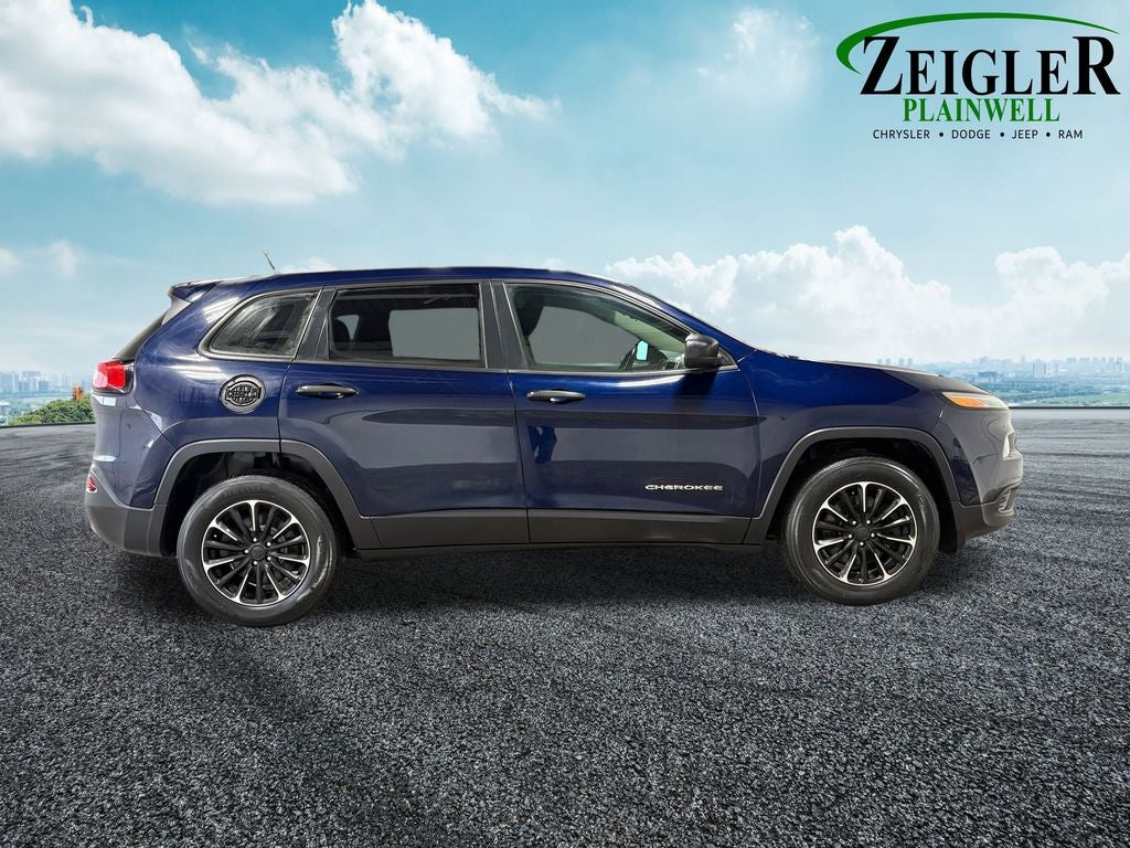 2015 Jeep Cherokee Sport Remote keyless entry