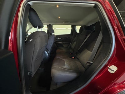 2019 Jeep Cherokee Latitude ParkView Rear Back-Up Camera