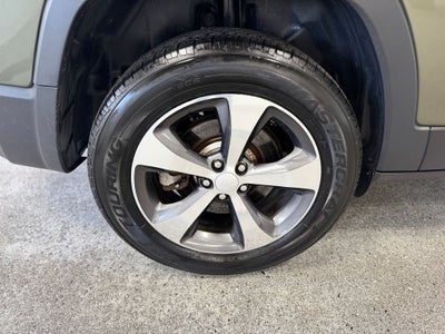 2019 Jeep Cherokee Limited Luxury Group