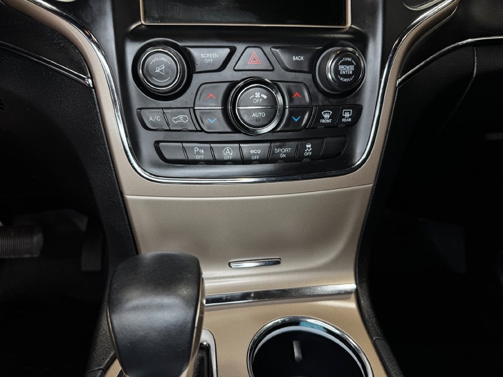2017 Jeep Grand Cherokee Limited Power Sunroof