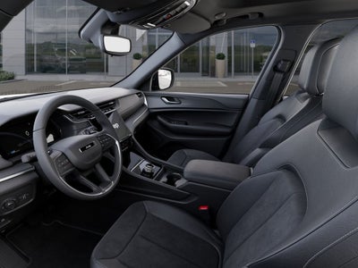 2025 Jeep Grand Cherokee Laredo 4x4