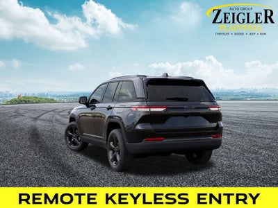 2025 Jeep Grand Cherokee Laredo 4x4