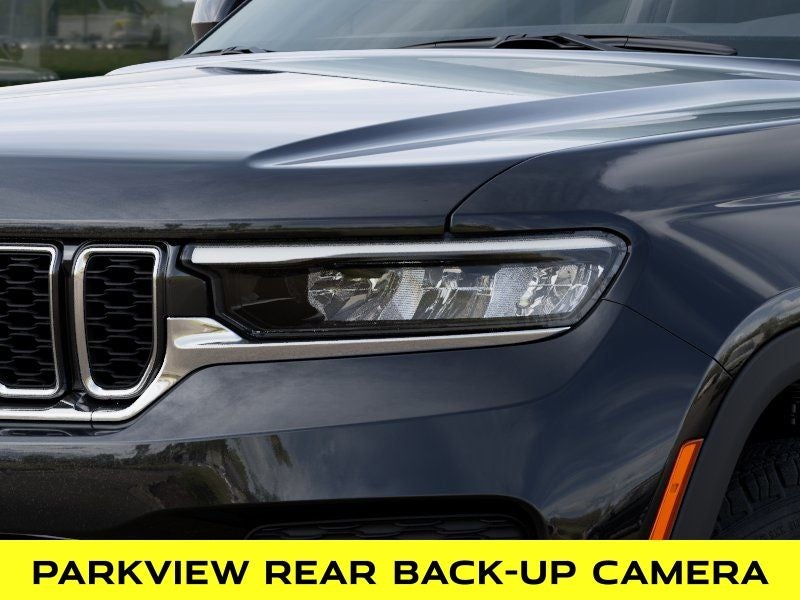 2025 Jeep Grand Cherokee Laredo X 4X4