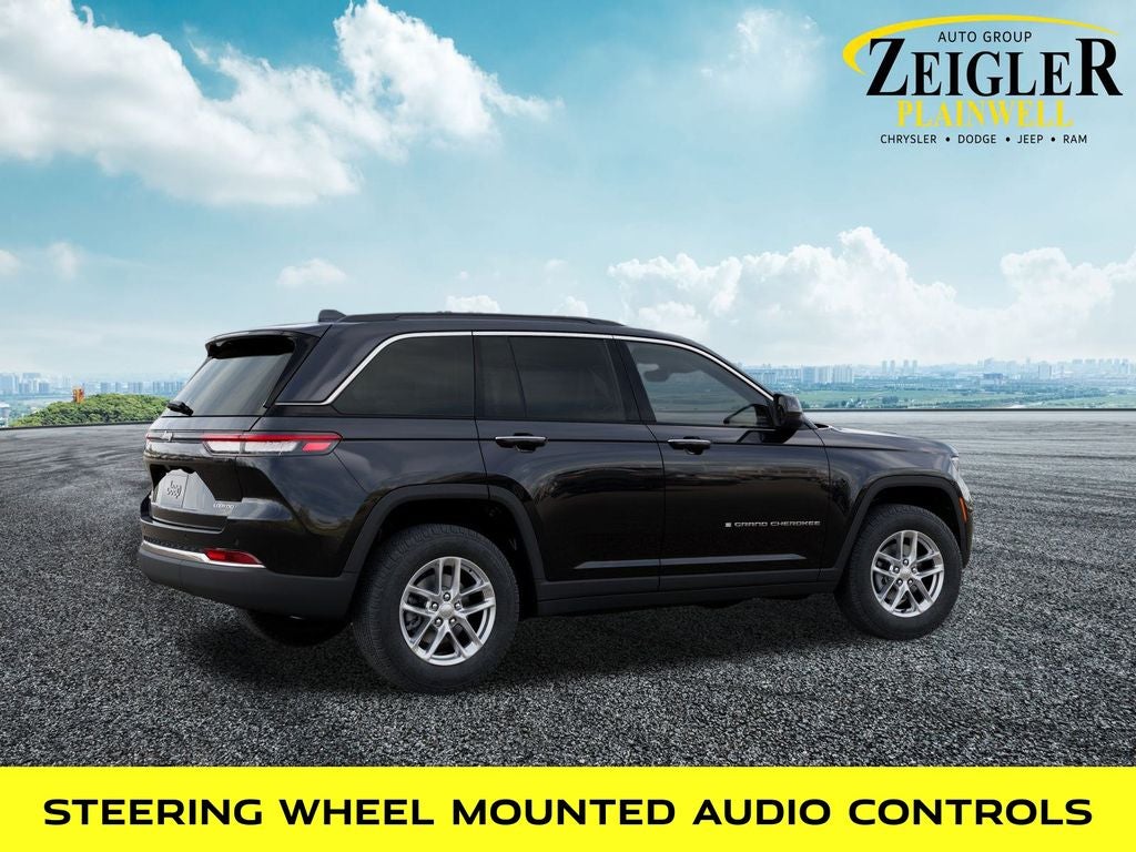 2025 Jeep Grand Cherokee Laredo X 4X4