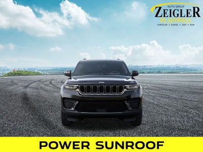 2025 Jeep Grand Cherokee Laredo X 4X4