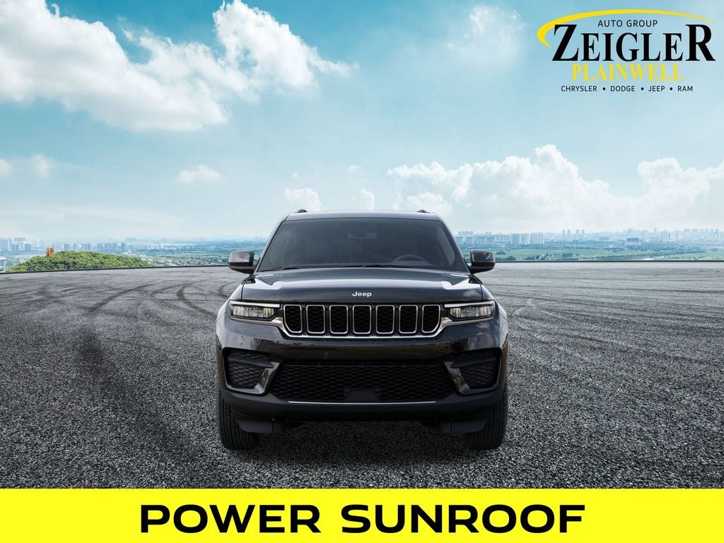 2025 Jeep Grand Cherokee Laredo X 4X4