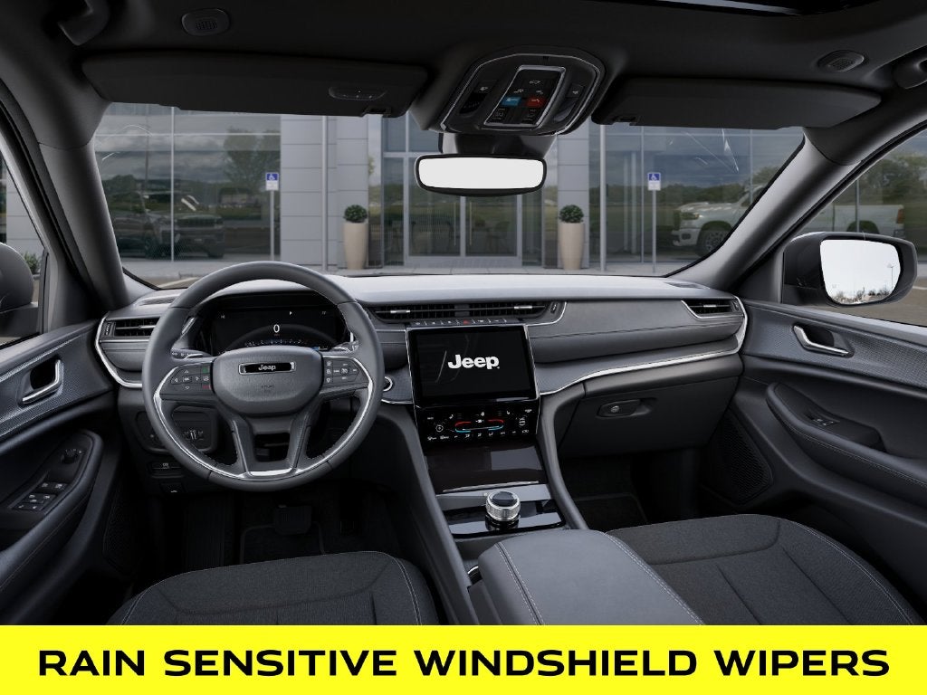 2027 Jeep Grand Cherokee Laredo X 4x4