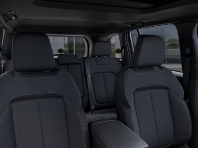 2027 Jeep Grand Cherokee Laredo X 4x4