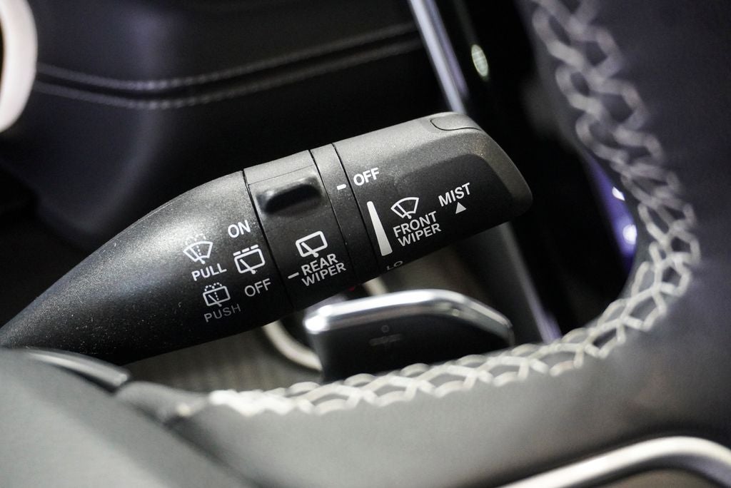 2023 Jeep Grand Cherokee Altitude X Navigation & Power Sunroof