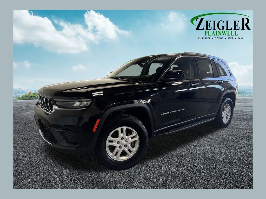 2023 Jeep Grand Cherokee Laredo