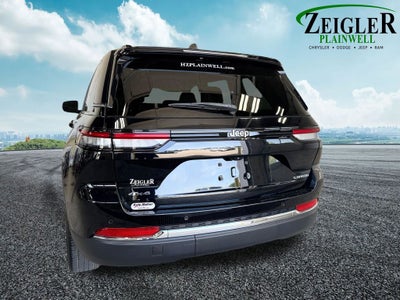 2023 Jeep Grand Cherokee Laredo