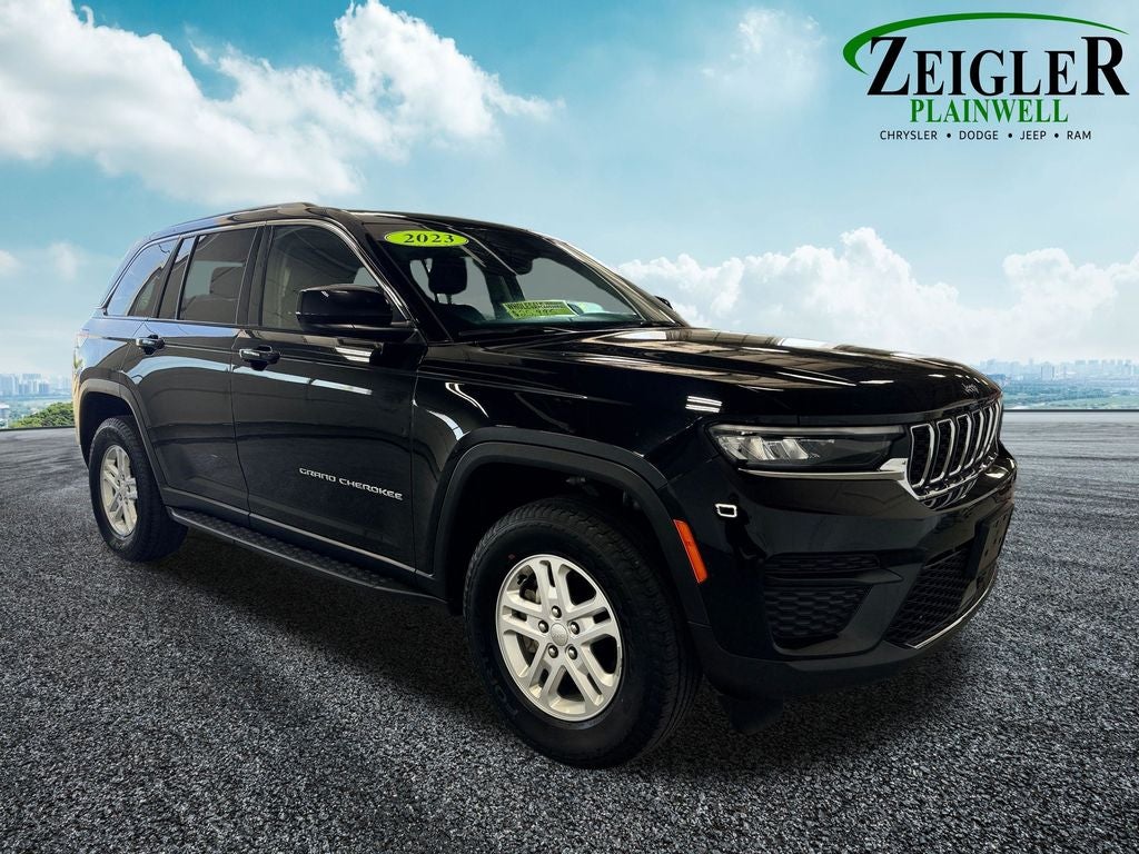 2023 Jeep Grand Cherokee Laredo