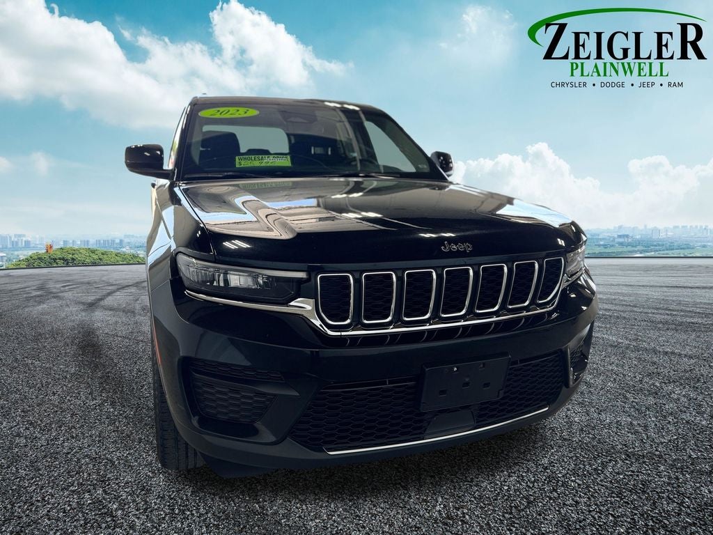 2023 Jeep Grand Cherokee Laredo